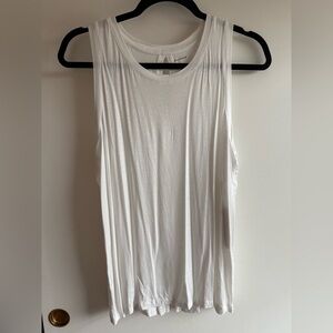 NWT Halogen White Sleeveless Tank Top - Classic Women's Tee